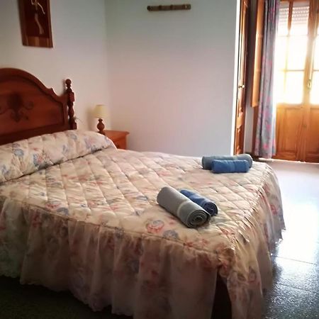Pension La Sierra Cortes de la Frontera Kültér fotó